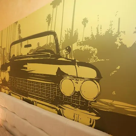 Movie Гостевой дом 4*