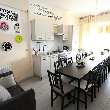 Movie Guest house Rome